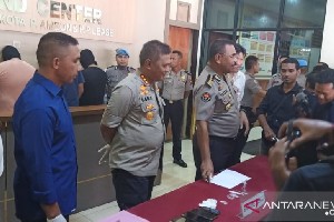 Oknum Polisi Pesta Narkotika di Asrama Bersama Wanita